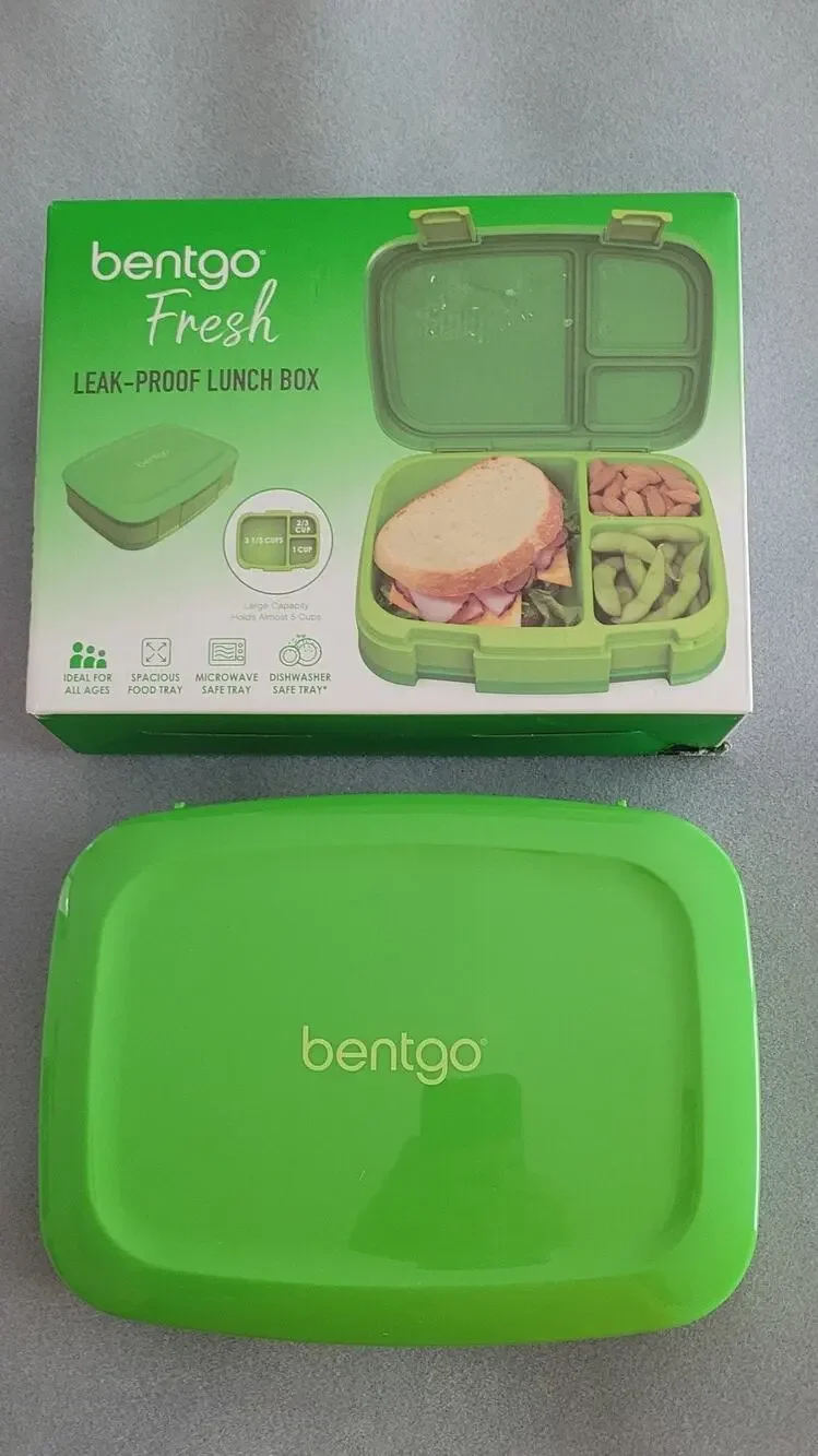 BENTGO FRESH Durable & Leak-Proof 4-Compartment Green Lunch Box--New!